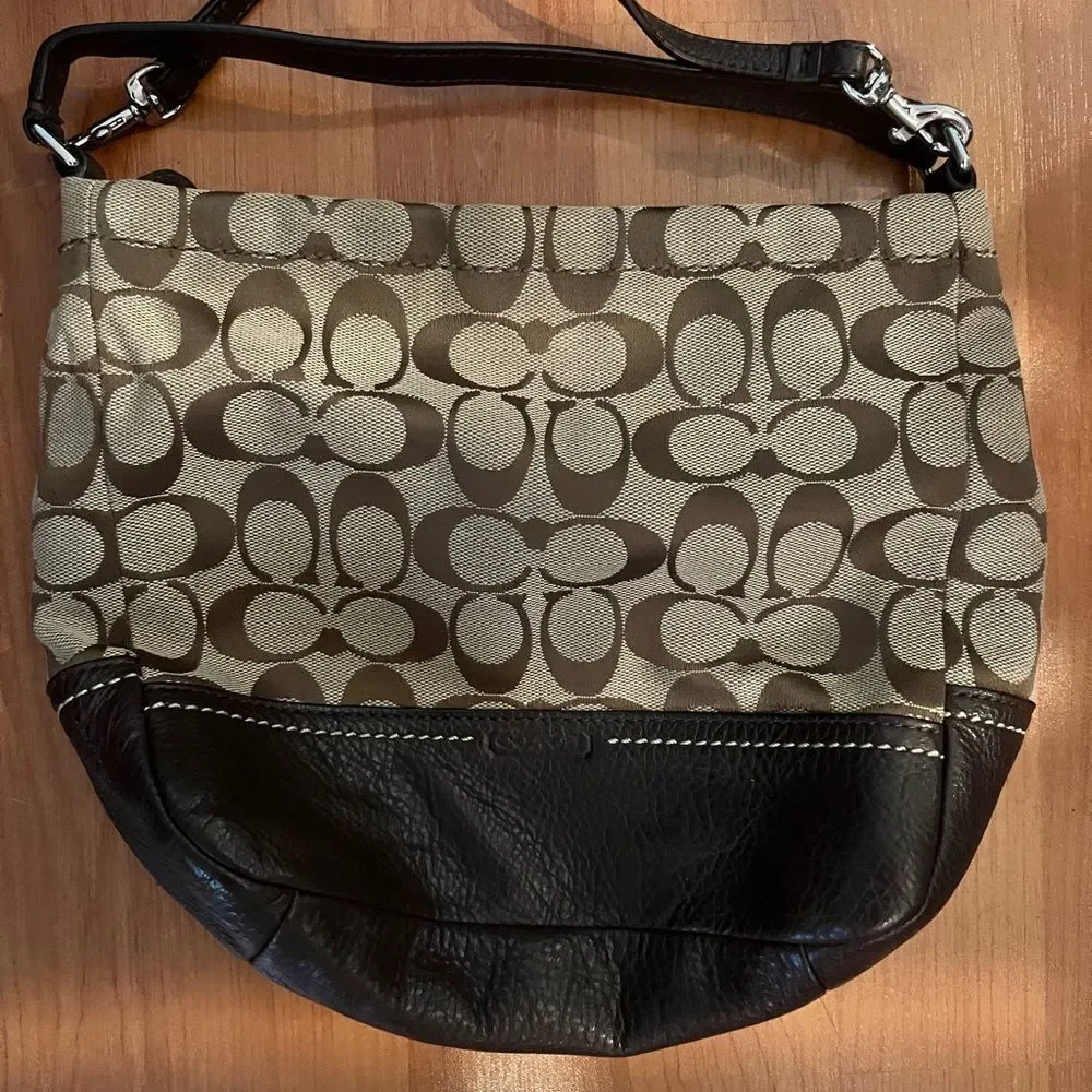 Coach Purse  - Picture 3 of 5